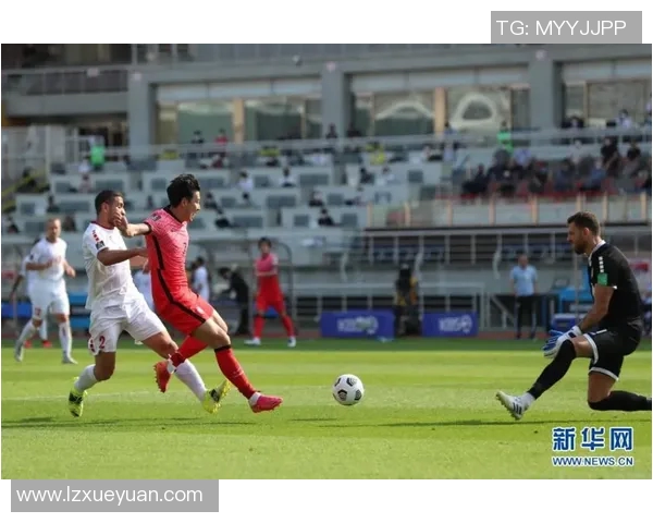 世界杯预选赛火热开战 中国队首战迎战强敌全力以赴争取开门红