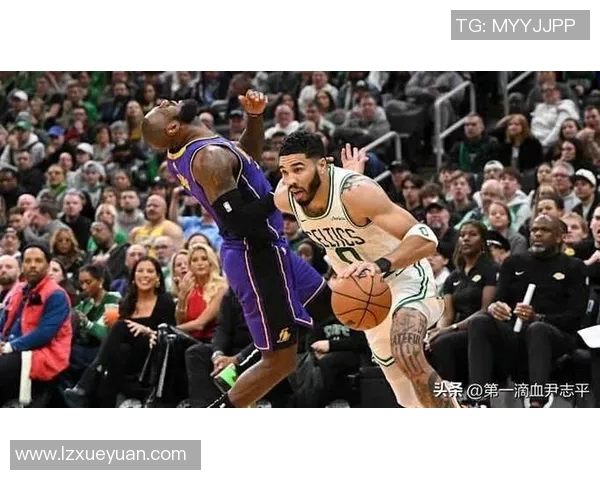 塔图姆社媒发声正面回应争议事件引发球迷热议讨论